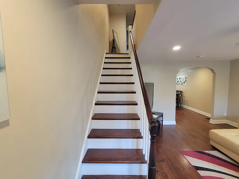 614 E Tabor Rd — Photo 8