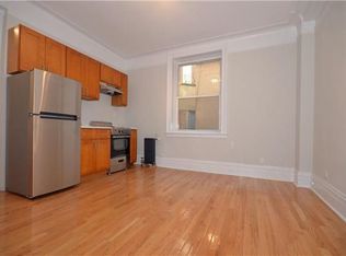 123 Waverly Pl APT 2C, New York, NY 10011