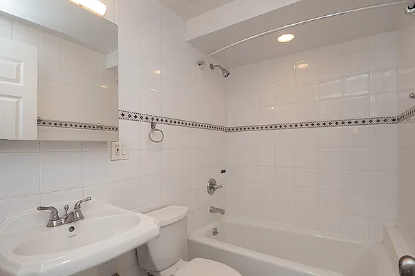 Rented by Rita S Citrin, LREB | media 22