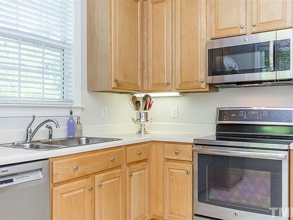 5th image of 1314 Arborgate Cir #1314
