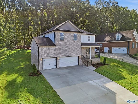 2nd image of 105 Amber Way