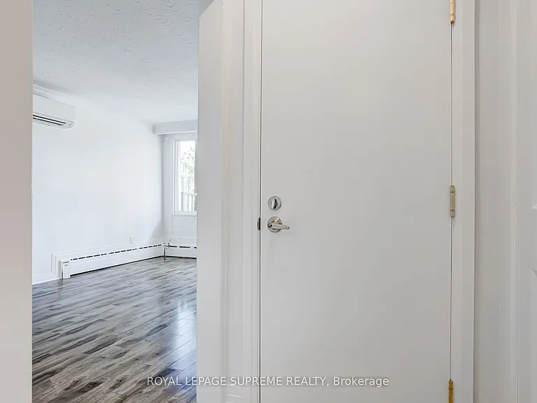 79 Lanark Ave #1 — Photo 2