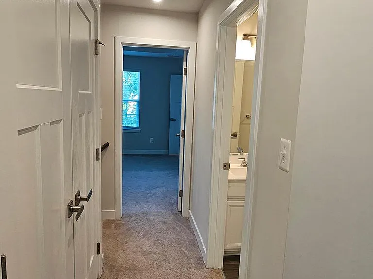 2055 Rivers Dr — Photo 34