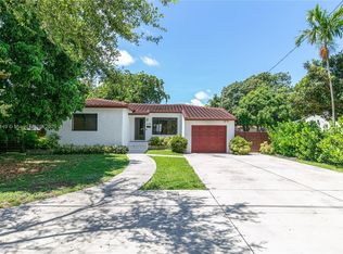 1116 NE 117th St, Biscayne Park, FL 33161