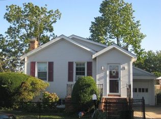 501 Park Ct, Bellmore, NY 11710