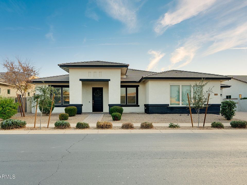 1st image of 23075 E STONECREST Drive