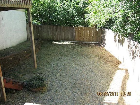 5th image of 710 W Vine St