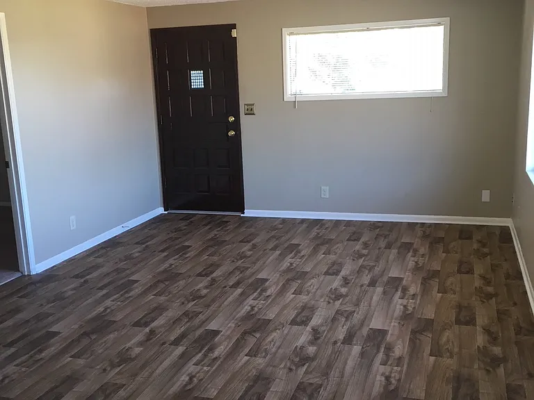 3311 Kromer Ave — Photo 7