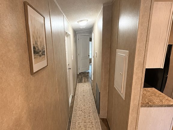 2nd image of 2500 Fort Worth Dr Trailer 60