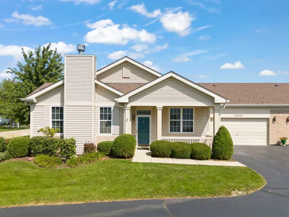 16609 Buckner Pond Way, Crest Hill, IL 60403