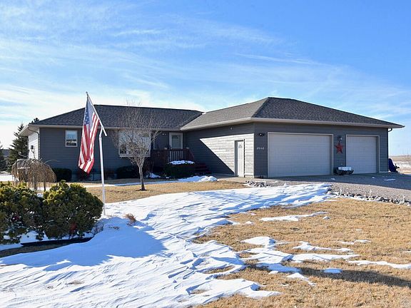 3rd image of 20163 Blackbird Rd