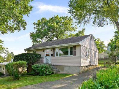 151 May Street, Fairfield, CT, 06825