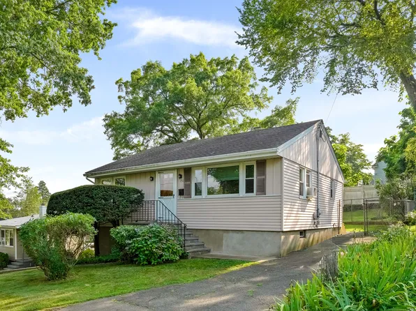 151 May Street, Fairfield, CT 06825