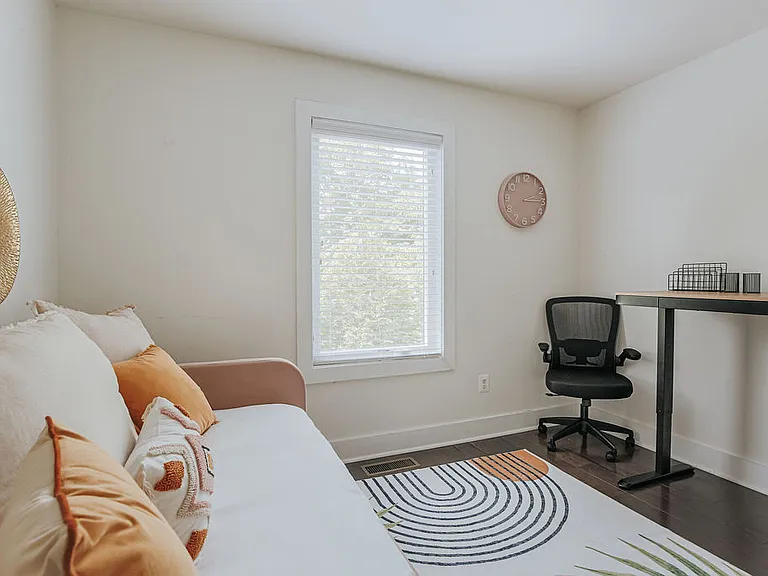 115 Penick Ct — Photo 12