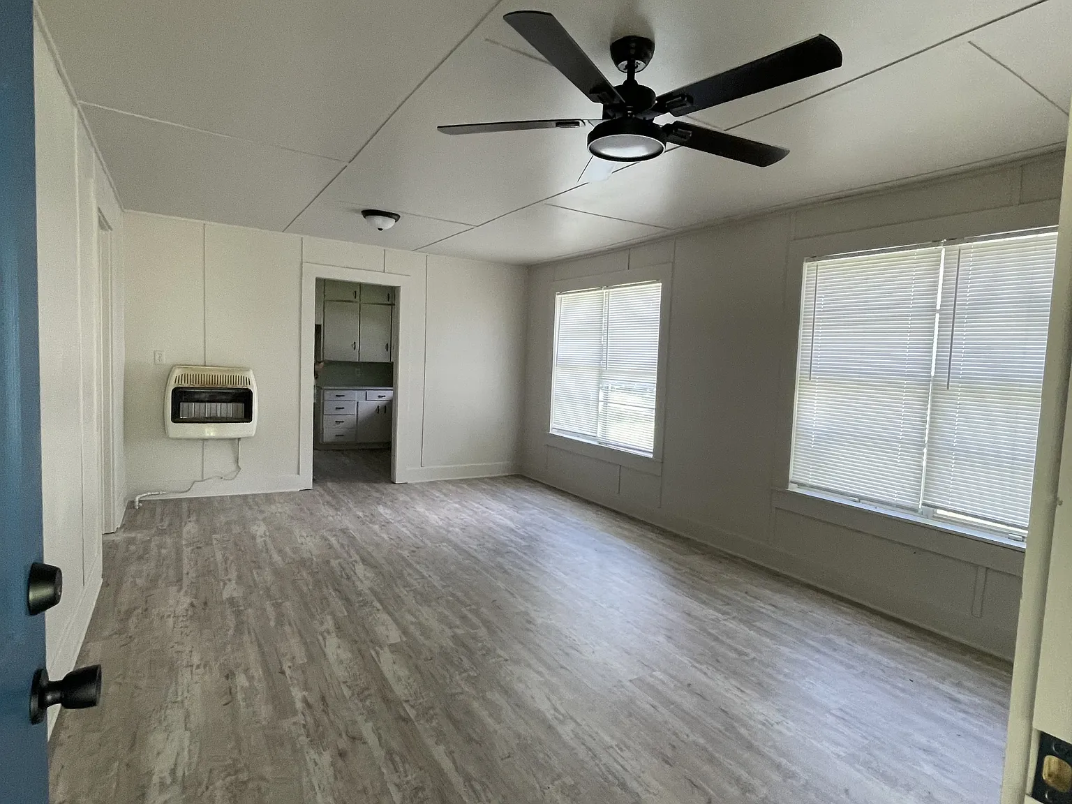 223 S Ash - 1 — Photo 3