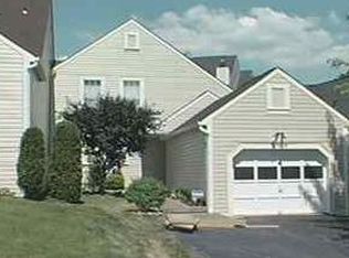 2585B Grouse Rdg, Wexford, PA 15090