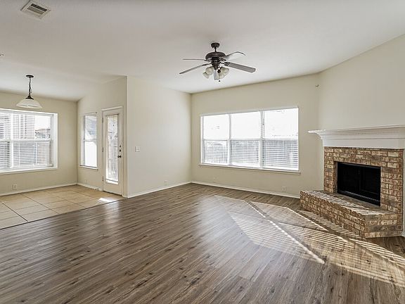 3rd image of 2525 Tar Heel Dr