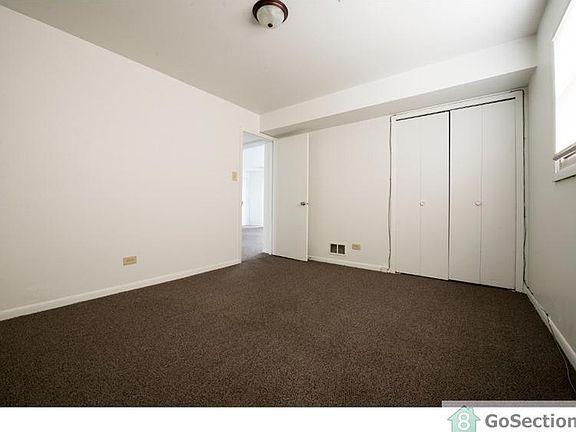5th image of 1633 Harbor Ave