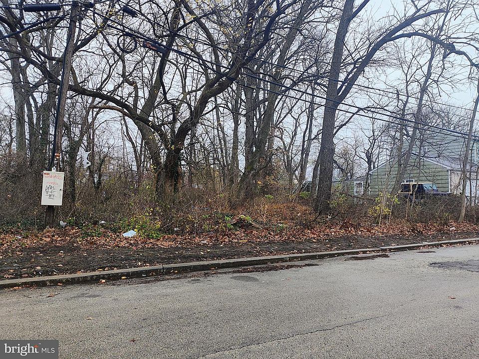 2nd image of 2320 Baldwin Ave