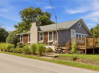 1024 Anthony Rd, Portsmouth, RI 02871