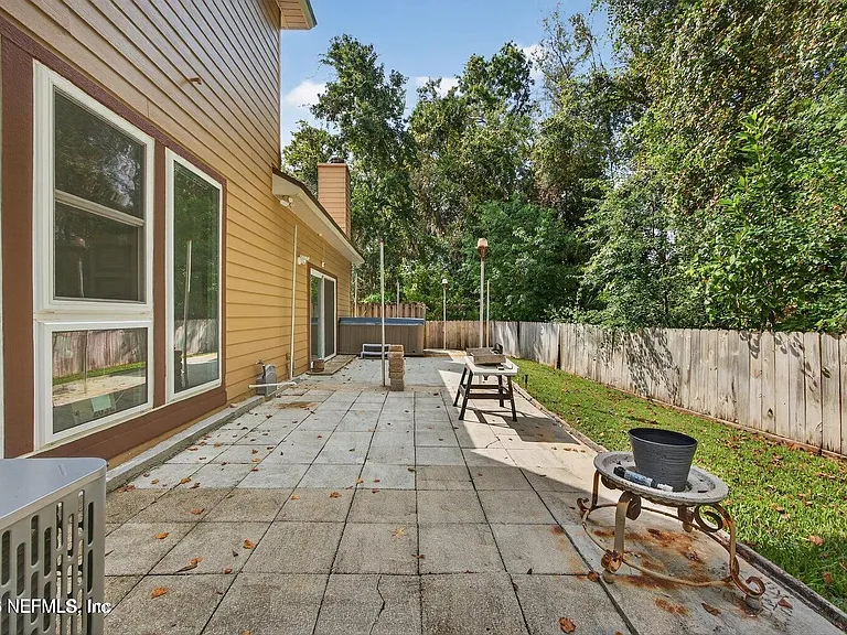 601 Reflection Cove Rd — Photo 32