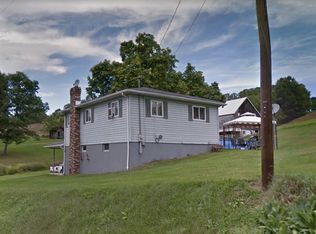 814 Smthfld Nw Gnva Rd, Smithfield, PA 15478