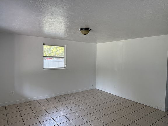 3rd image of 1110 NW 17th Ave
