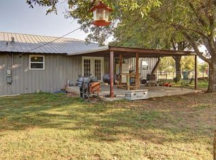 504 W Lee Ave, Graford, TX 76449