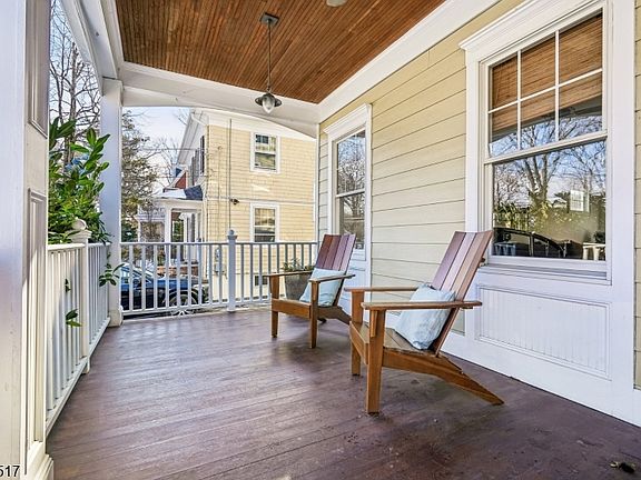 2nd image of 61 TULIP STREET