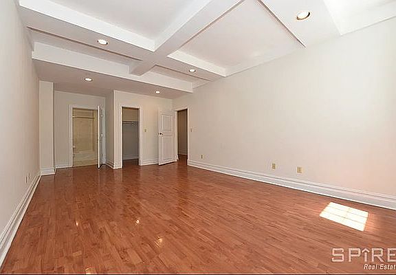 5th image of 45-02 Ditmars Blvd #210
