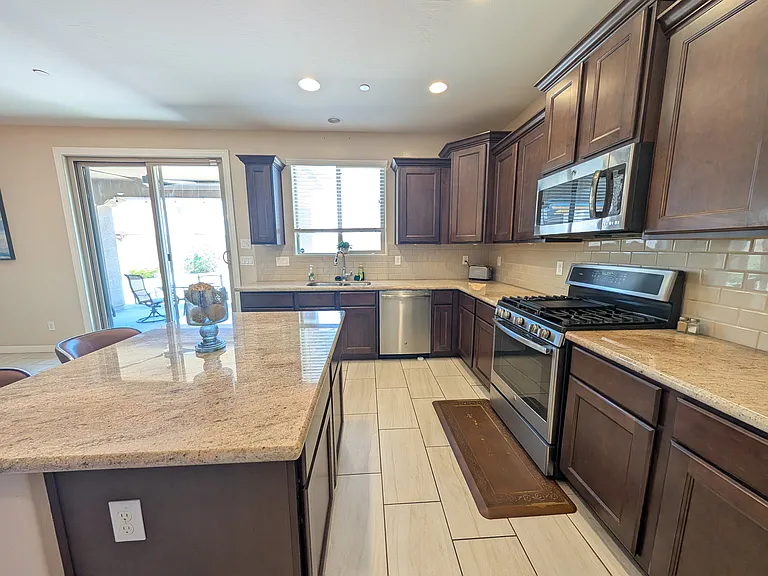 2301 S Banning St — Photo 9