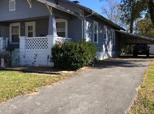 718 N 23rd St, Murphysboro, IL 62966