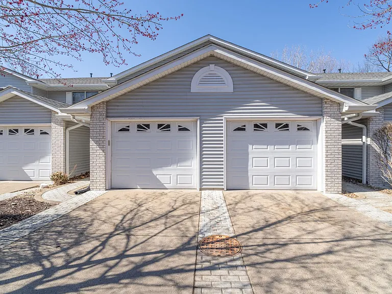 204 Quiet Creek Dr — Photo 22