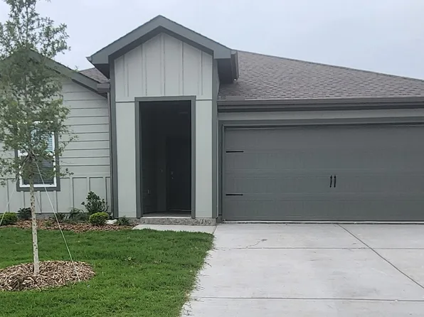 408 Saddle Blanket Dr, Nevada, TX 75173