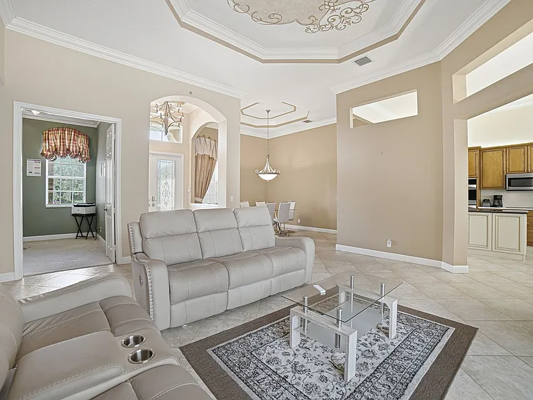 9655 Campi Dr — Photo 14
