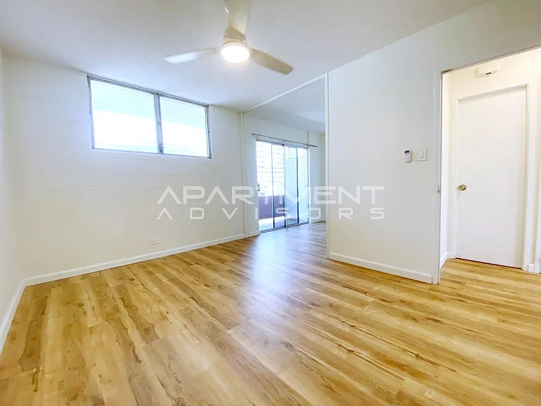 2717 S King St — Photo 16