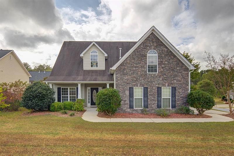 1st image of 45 Peregrine Ln