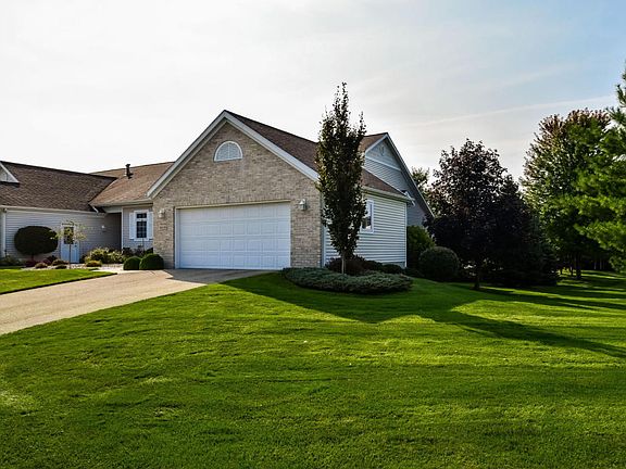2nd image of 3270 Town Crossing Dr SW #12