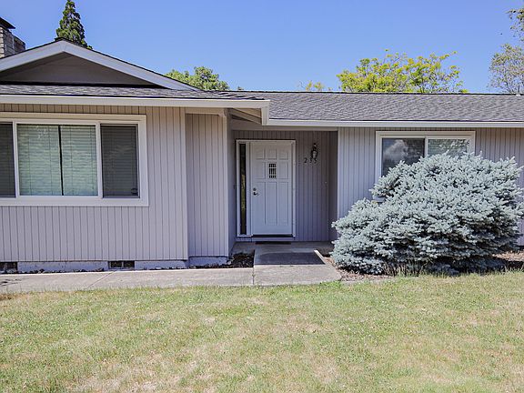 2nd image of 235 Shadow Lawn Dr