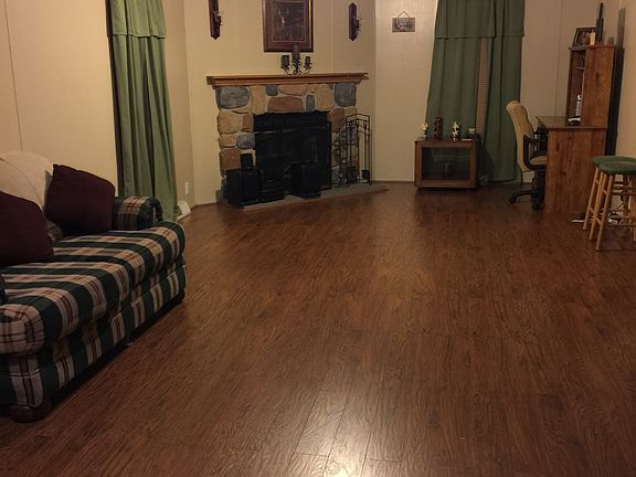2nd image of 28 Sapphire Cir