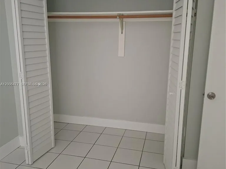 1814 SW 97th Ter #A — Photo 12