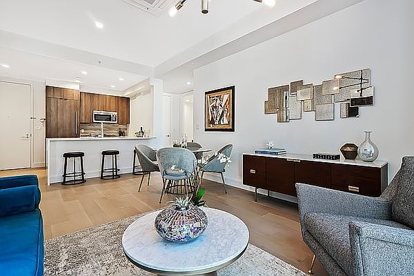 1st image of 695 6th Ave #1D