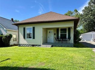 612 3rd St, Scott City, MO 63780