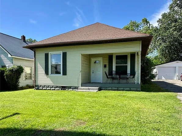 612 3rd St, Scott City, MO 63780