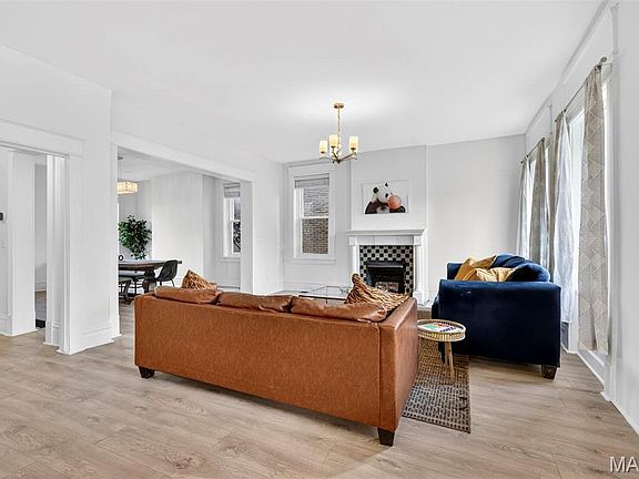 5th image of 5137 Washington Pl