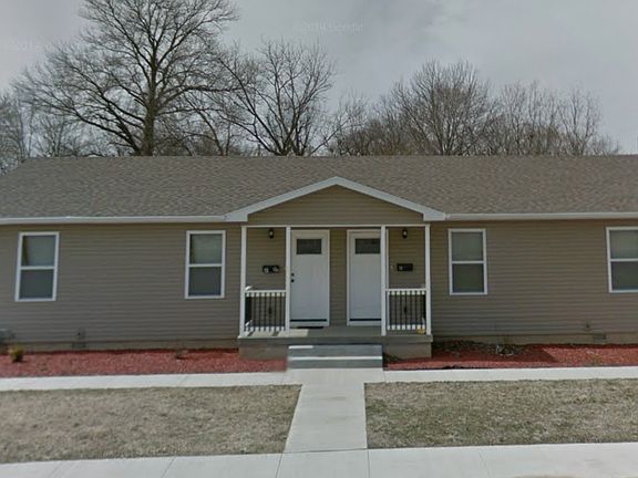 4th image of 123 E Carlton St APT A