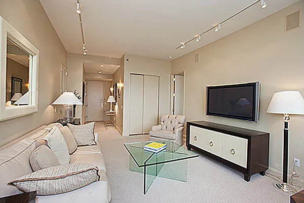 Rented by Keller Williams NYC | media 31