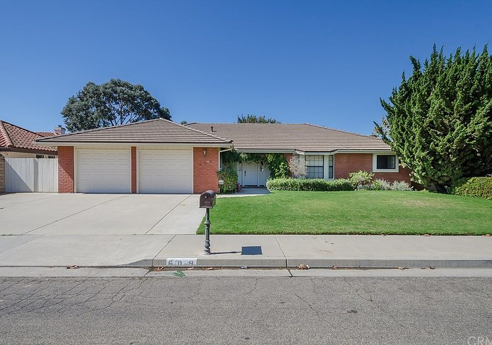 1st image of 609 Marian Dr
