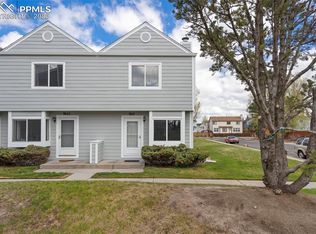 7657 Lexington Manor Dr, Colorado Springs, CO 80920
