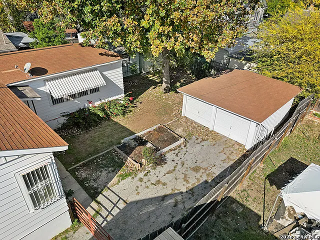 1627 Schley Ave — Photo 24